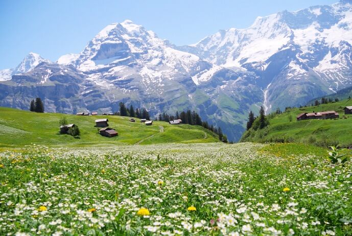 {易七現金網}(瑞士旅游景点大全排名)