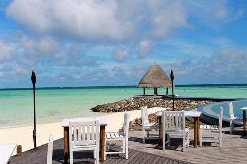 {易七現金網}(十大蜜月旅游胜地是哪里)