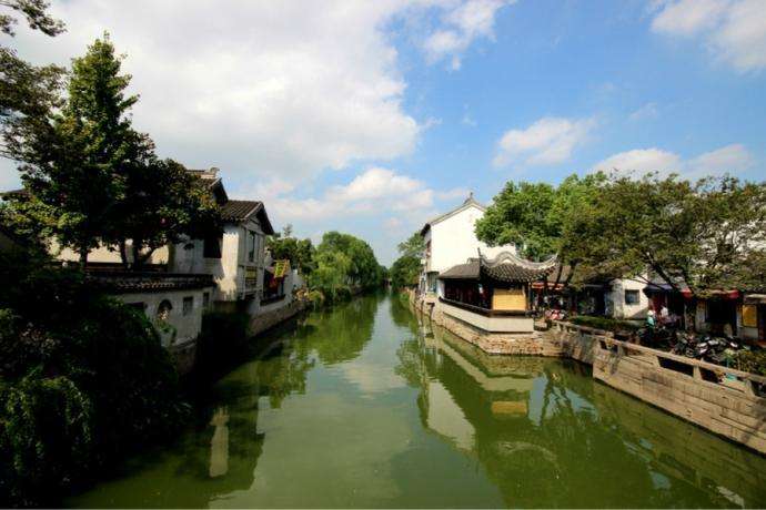 {易七現金網}(江苏旅游景点大全景点排名连云港)